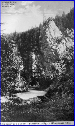 obr.06_skalna_brana_pri-stratenej.jpg